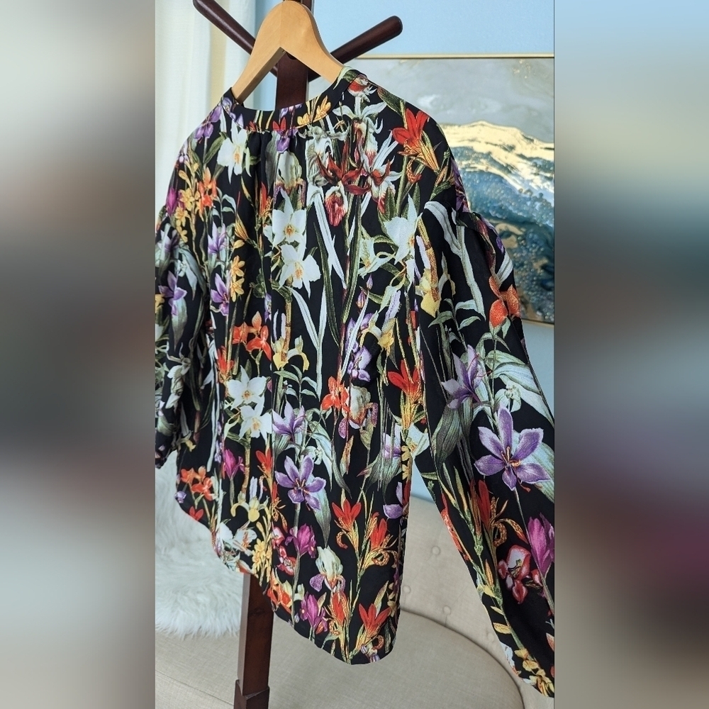 NWT Catherine Malandrino Women’s Multicolor Floral Blouse Sz XS - Picture 3 of 13